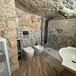 La Grotta Mutycense Casa vacanze